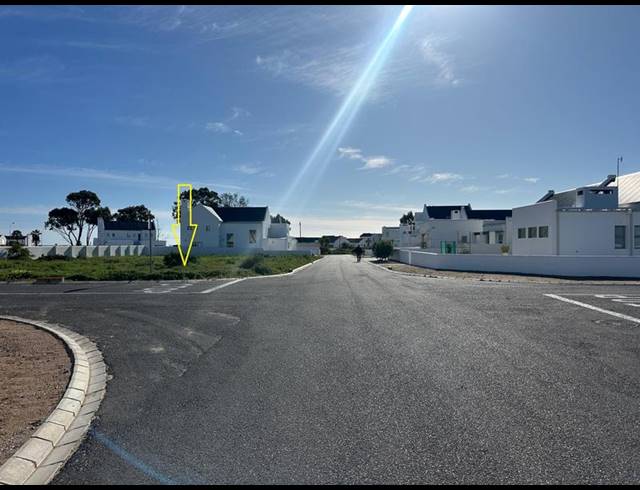 LAND FOR SALE IN BRITANNIA BAY